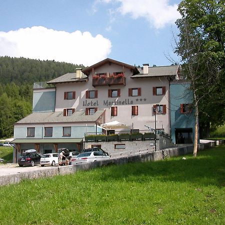 Hotel Martinella Фольгарія Екстер'єр фото