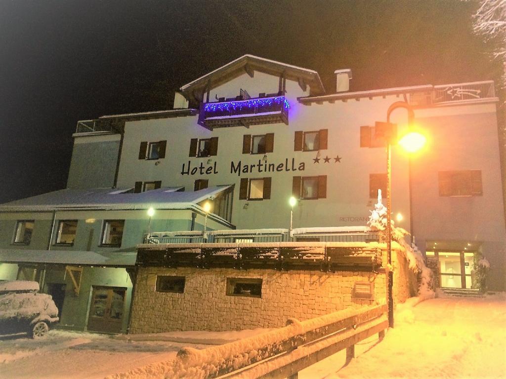 Hotel Martinella Фольгарія Екстер'єр фото